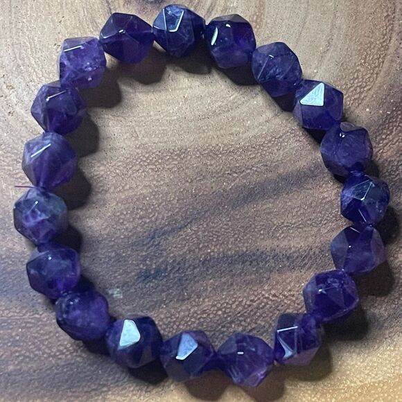 Amethyst purple diamond stretch beaded bracelet 7” crystal healing beads 8mm ONE - Picture 6 of 9
